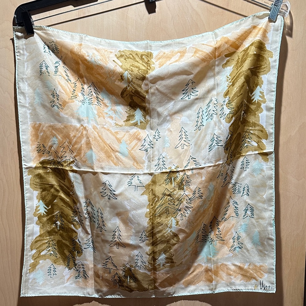 Vintage Vera silk Scarf in Cream, Olive & Light Blue